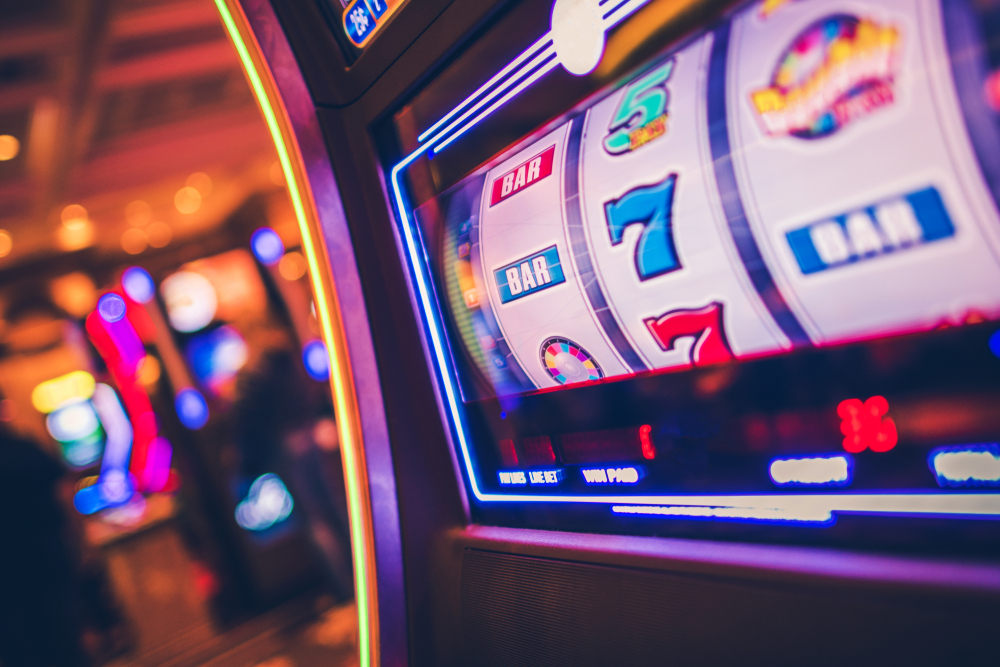 How Long Should You Stay on One Slot Machine?